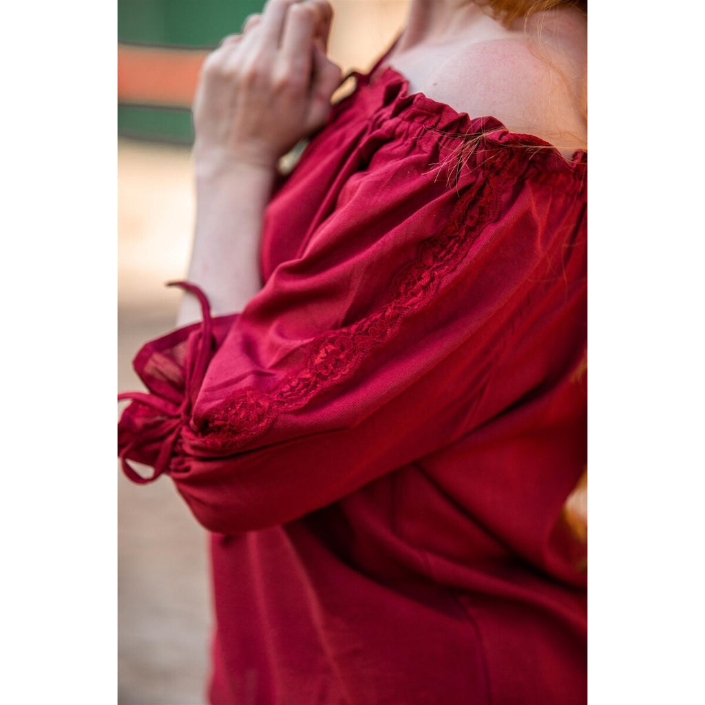 Produktbild Medeltida kortärmad blus Sandra röd
