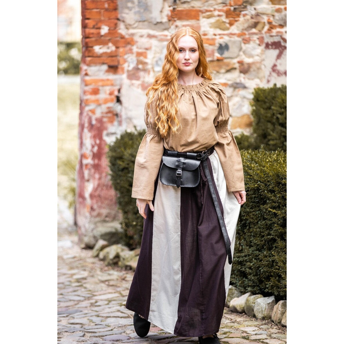 Produktbild Medeltida blus Coletta brun