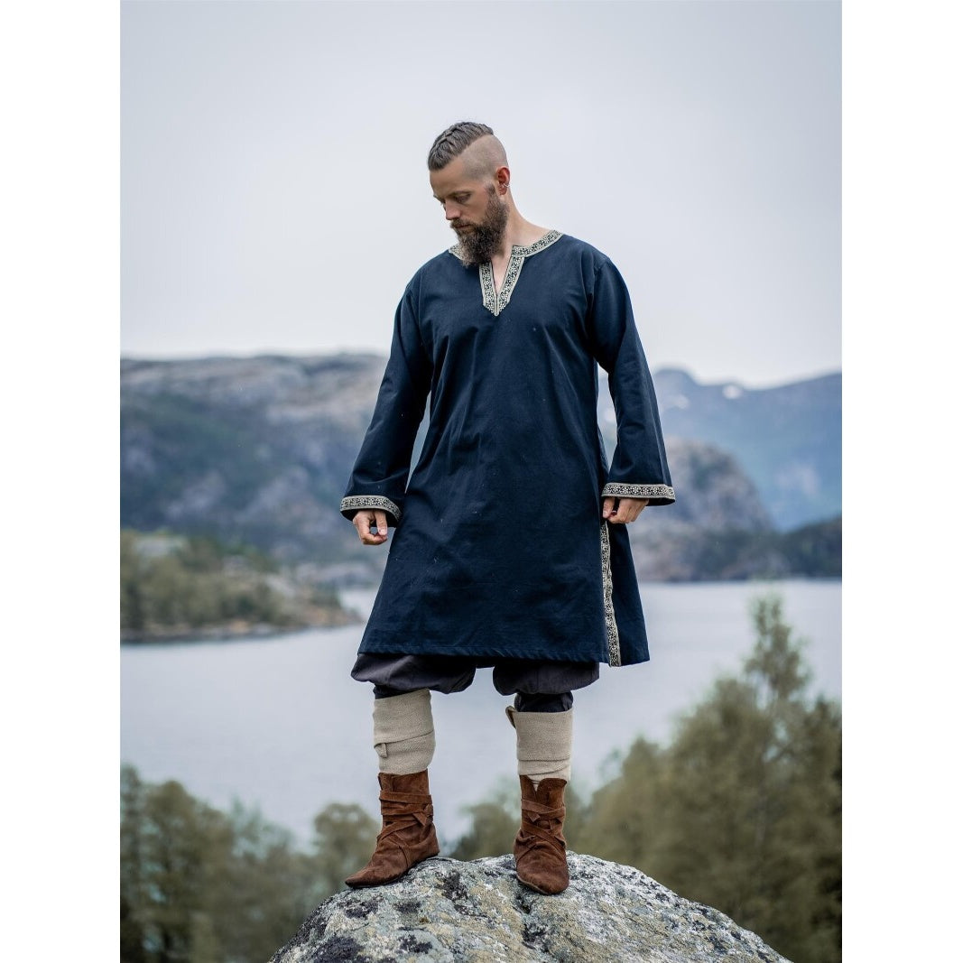 Produktbild Medeltida tunika med bård Halvor svart