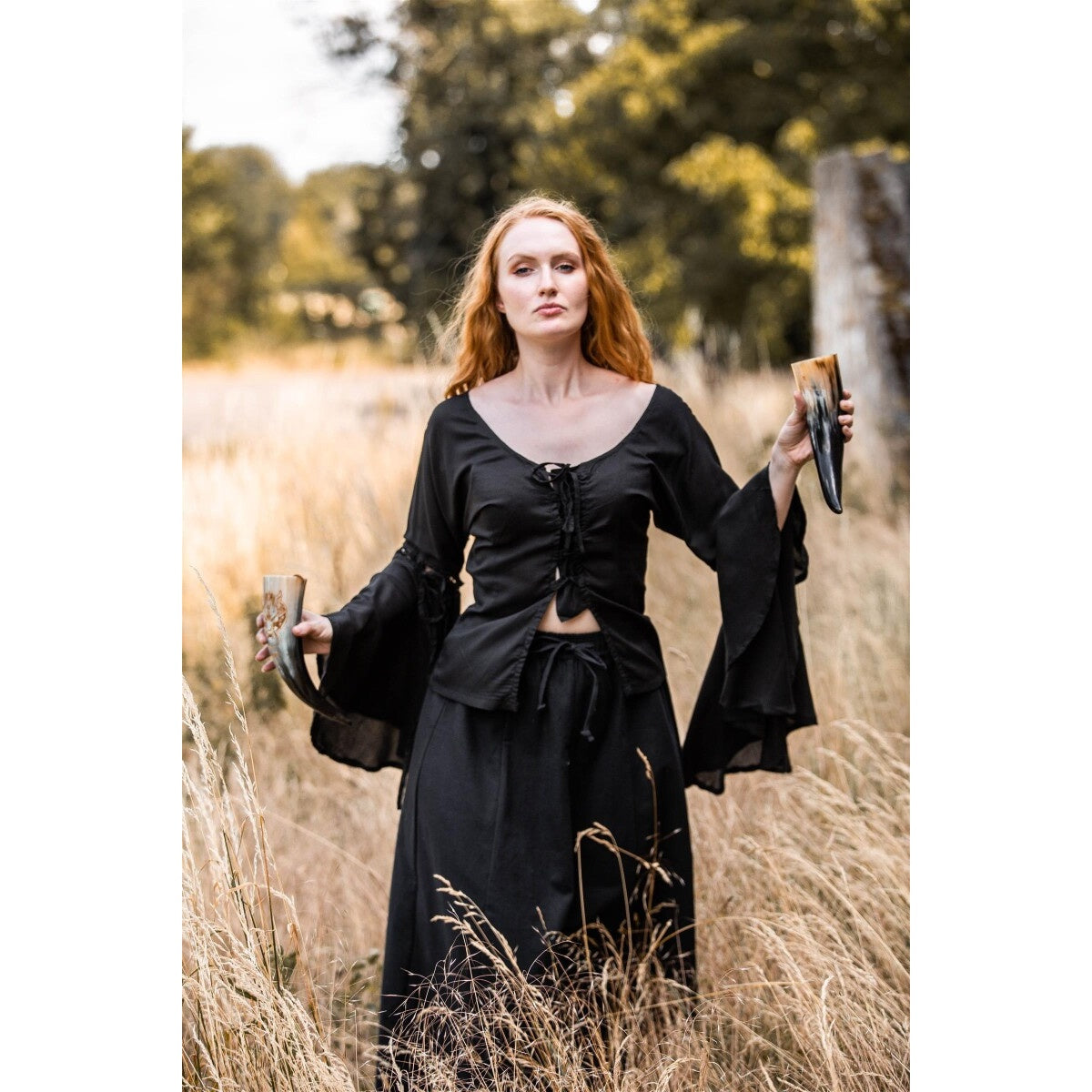 Produktbild Medeltida blus Carmen svart