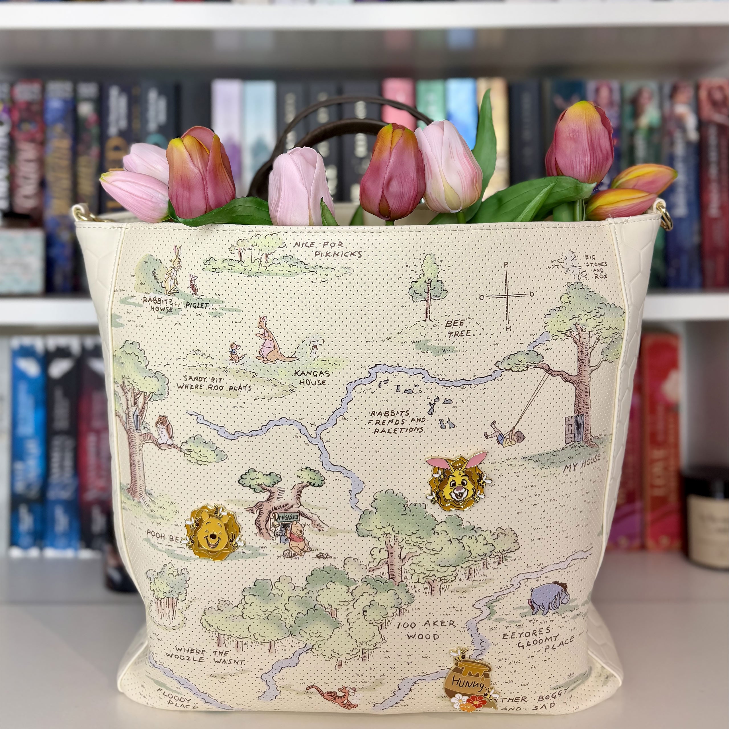 Produktbild Nalle Puh – Hundred Acre Wood crossbody-väska