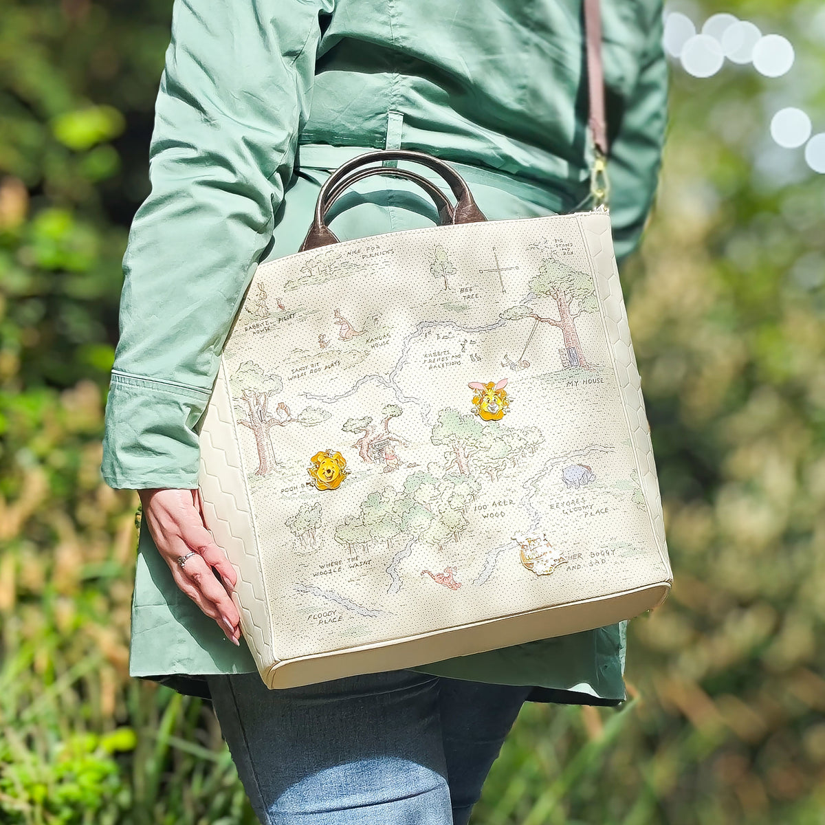 Produktbild Nalle Puh – Hundred Acre Wood crossbody-väska