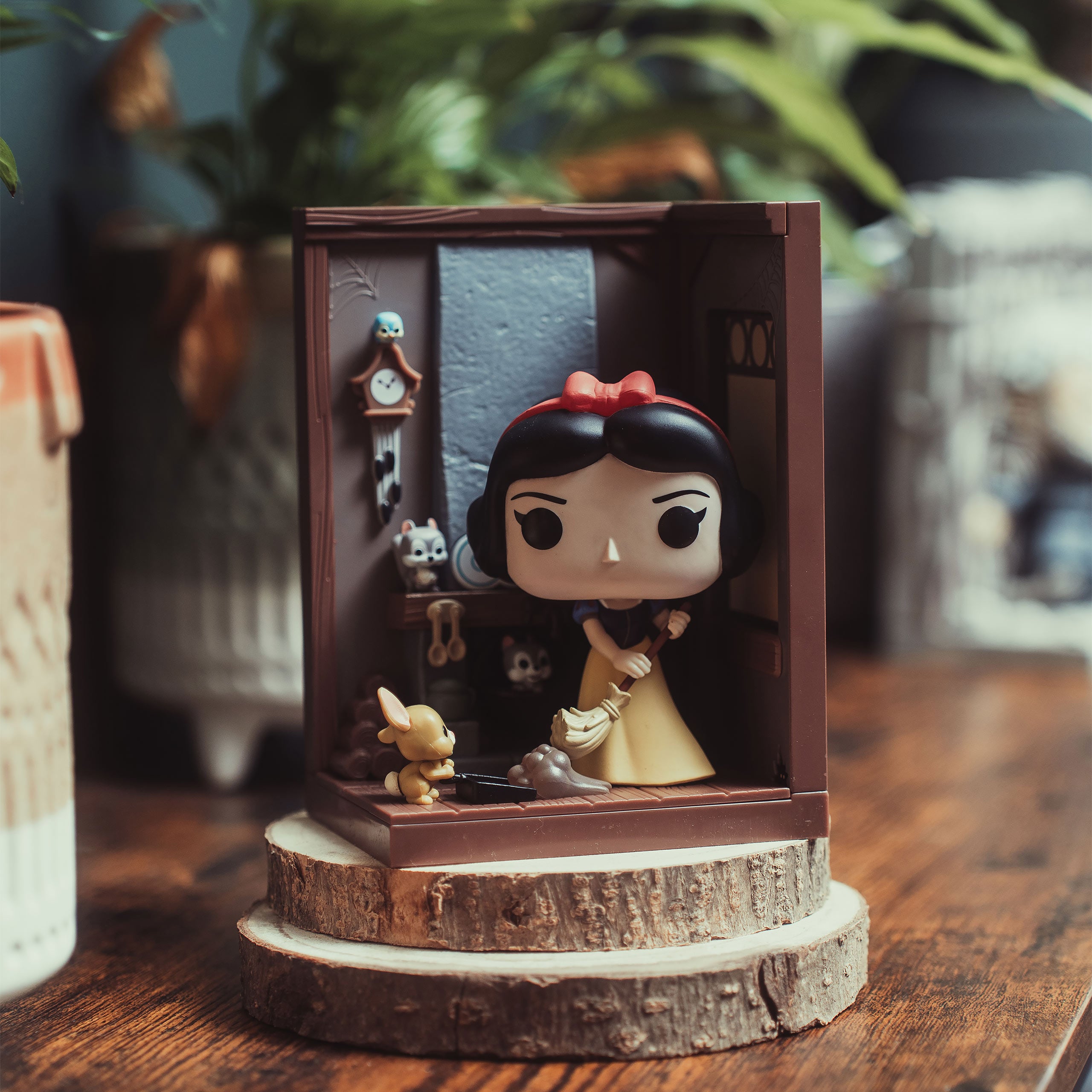 Produktbild Snövit - Dvärgstugan Funko Pop Nook Diorama