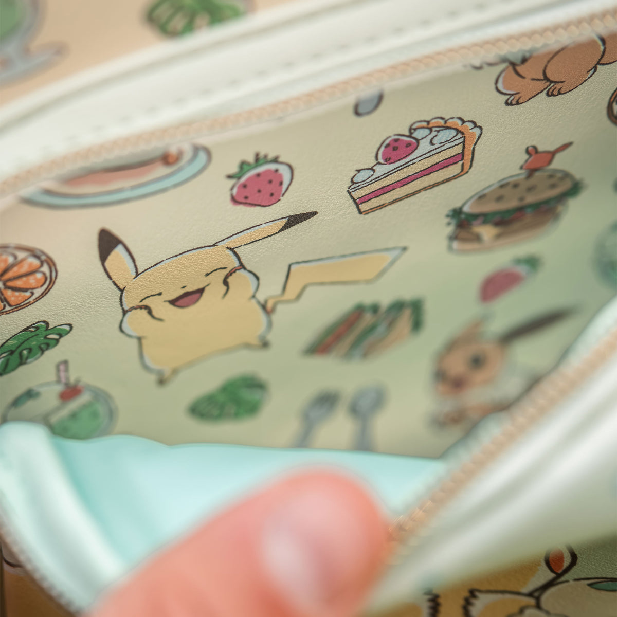 Produktbild Pokémon - Pikachu och Eevee Food Collection Mini-ryggsäck