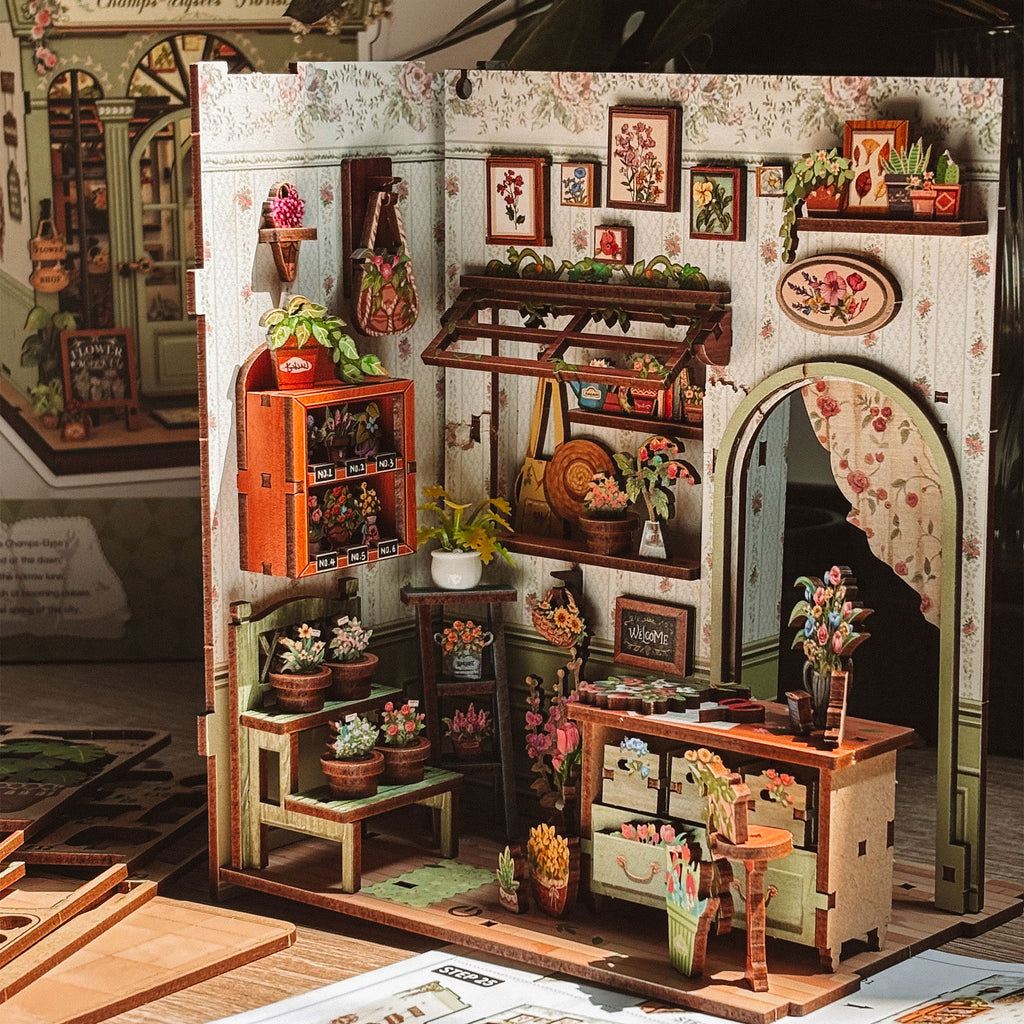 Produktbild CuteBee - Champs-Élysées Florist miniatyrhus Book Nook byggsats