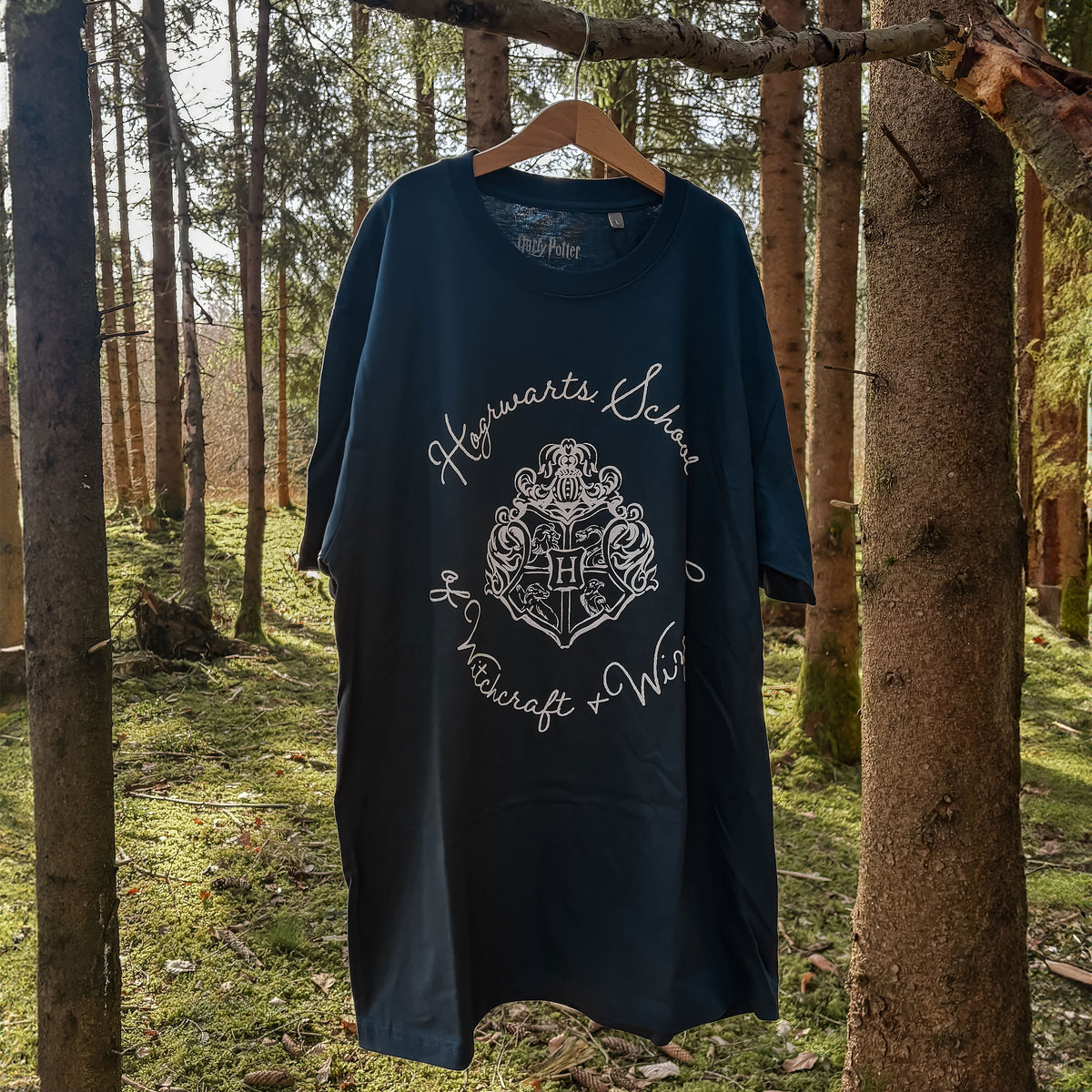Produktbild Hogwarts-emblem T-shirt blå - Harry Potter