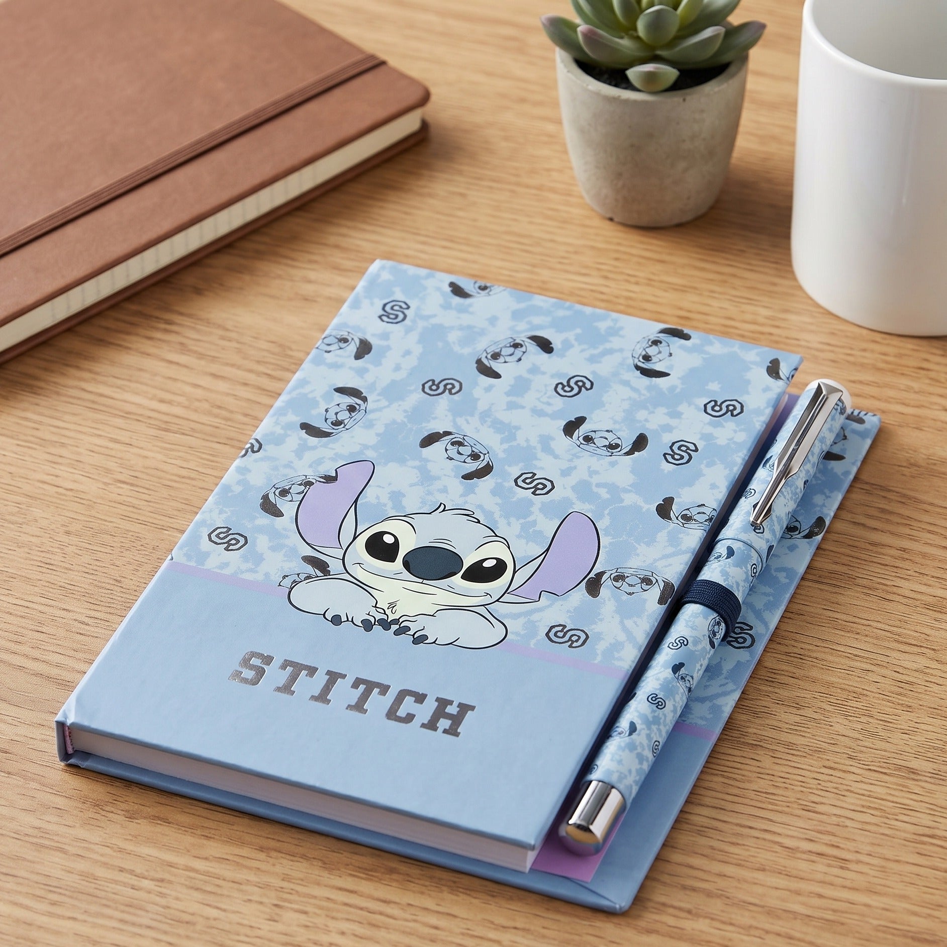 Produktbild Stitch anteckningsset med penna - Lilo & Stitch