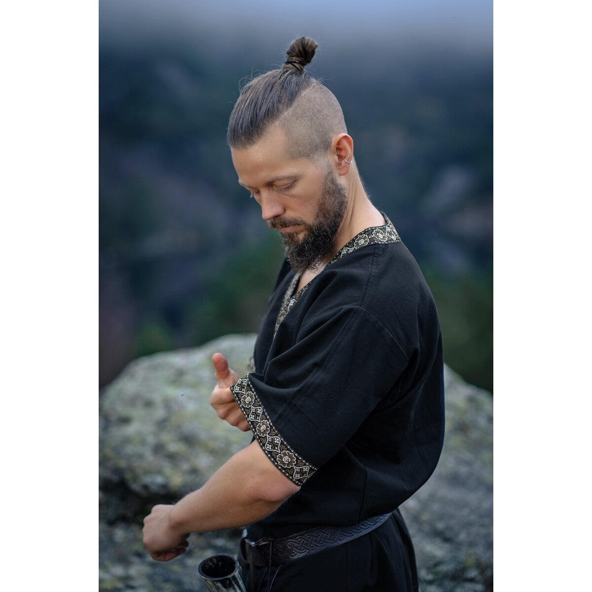 Produktbild Medeltida kortärmad tunika Loki svart