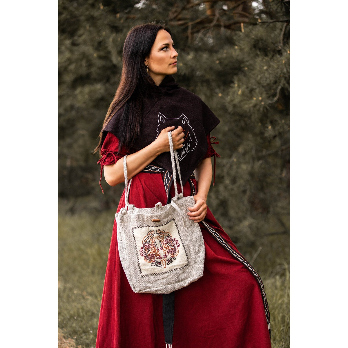 Produktbild Medeltida axelväska Tora med broderi beige