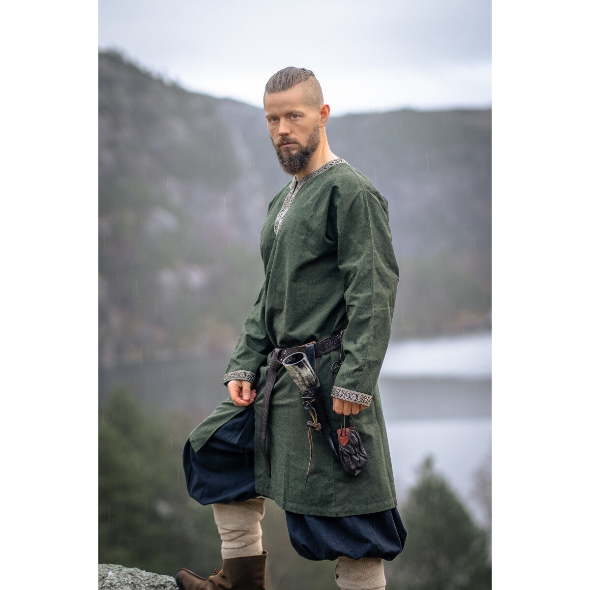 Produktbild Medeltida vikingatunika Aegir grön