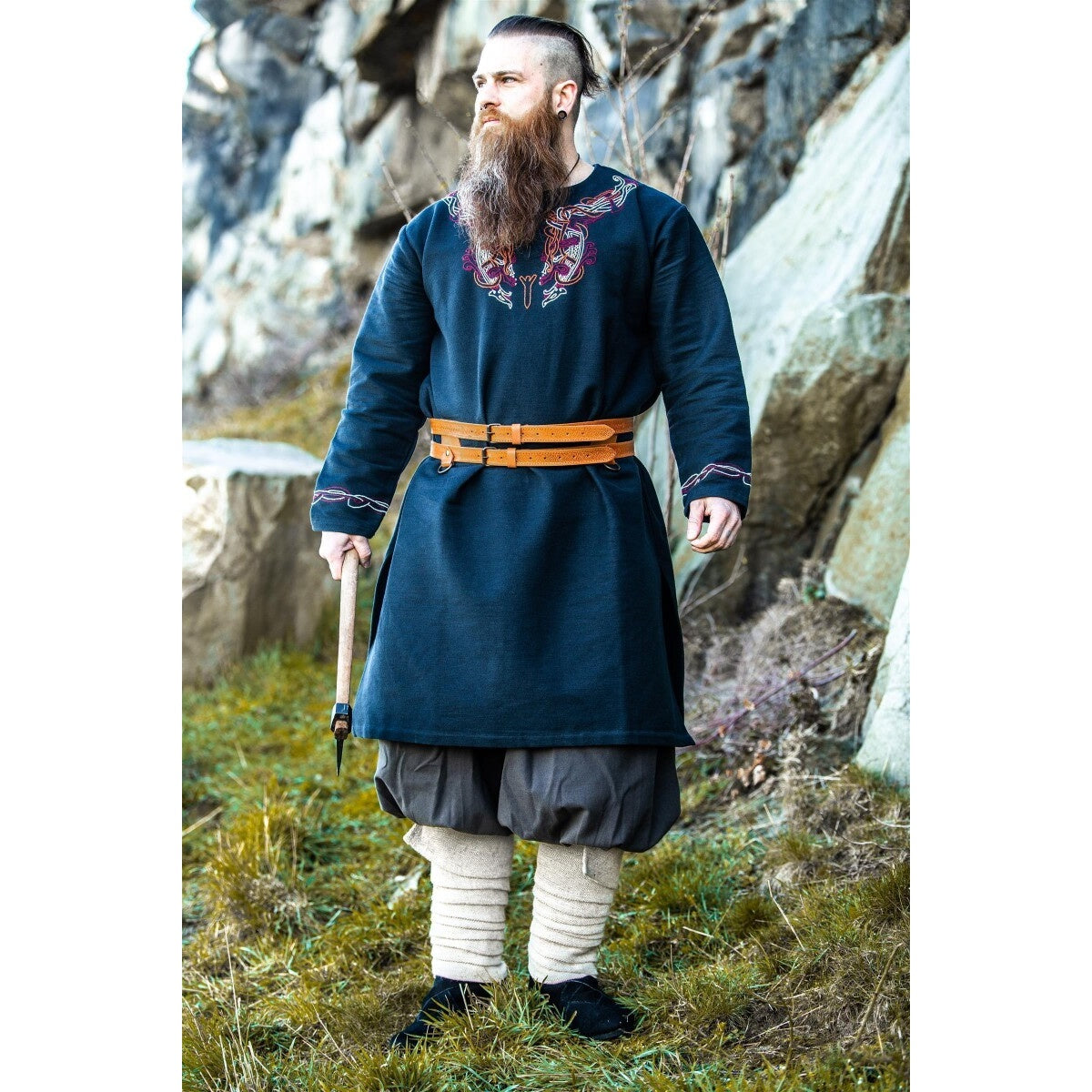 Produktbild Medeltida vikingatunika Snorri svart-röd
