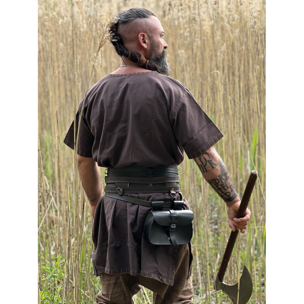 Produktbild Medeltida vikingatunikan Theobald kortärmad mörkbrun