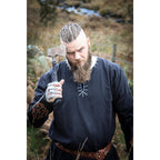 Produktbild Medeltida vikingatunika Erwin svart
