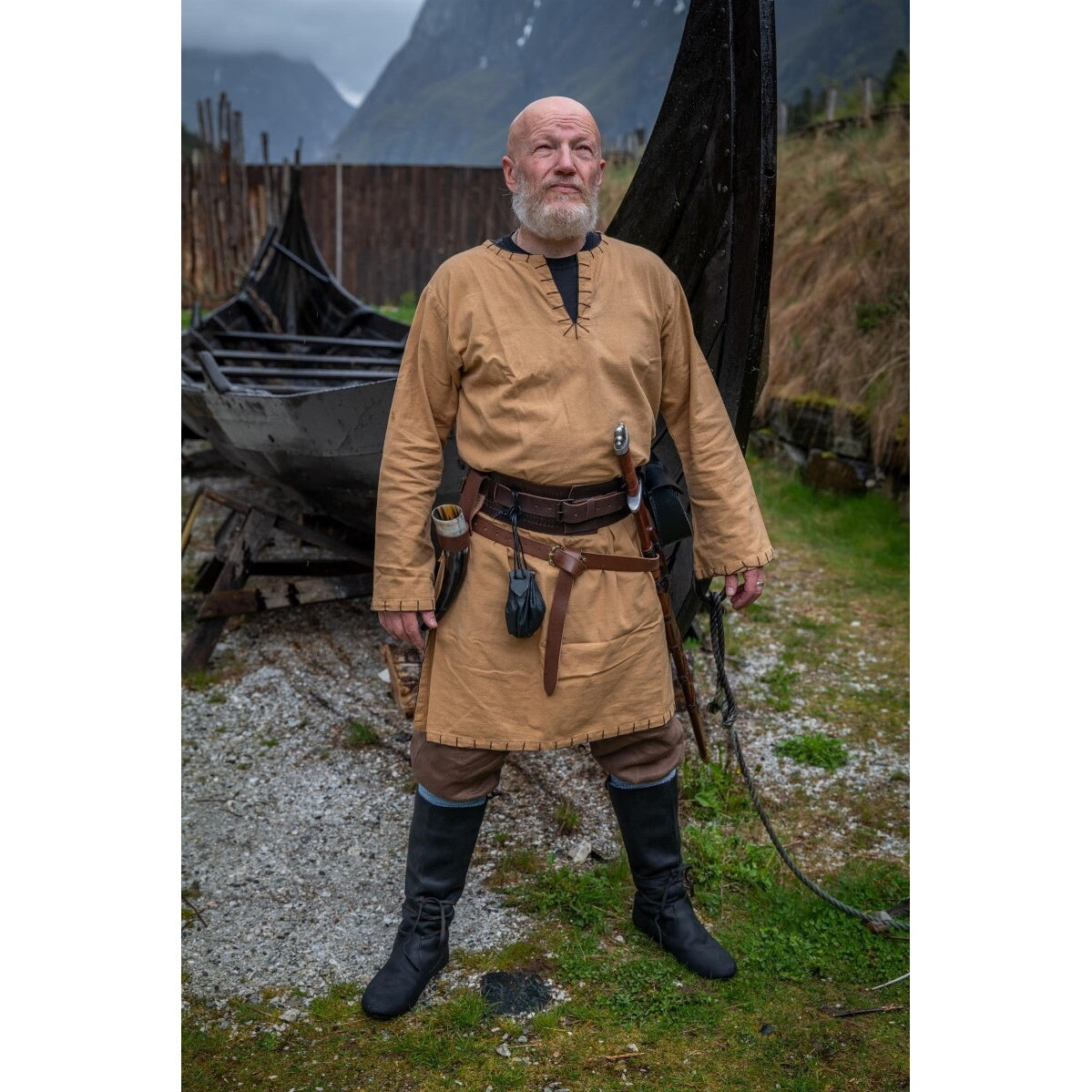 Produktbild Medeltida vikingatunika Erwin honungsbrun