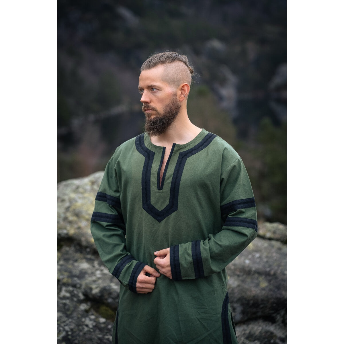 Produktbild Medeltida vikingatunika Bragi grön