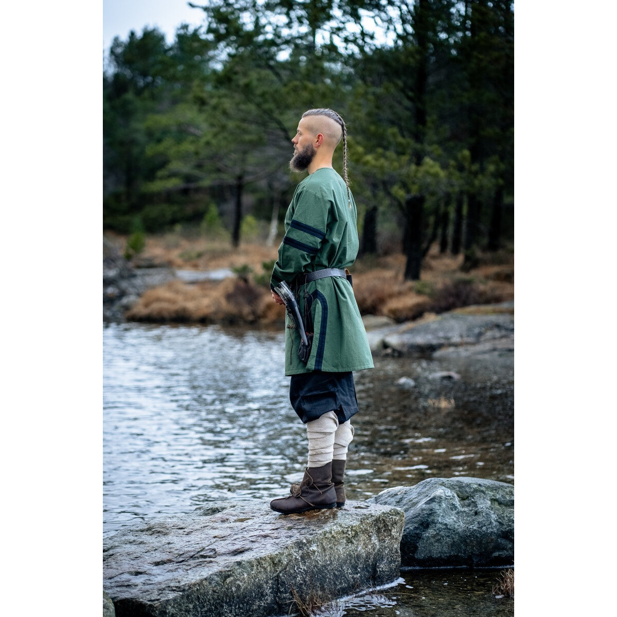 Produktbild Medeltida vikingatunika Bragi grön