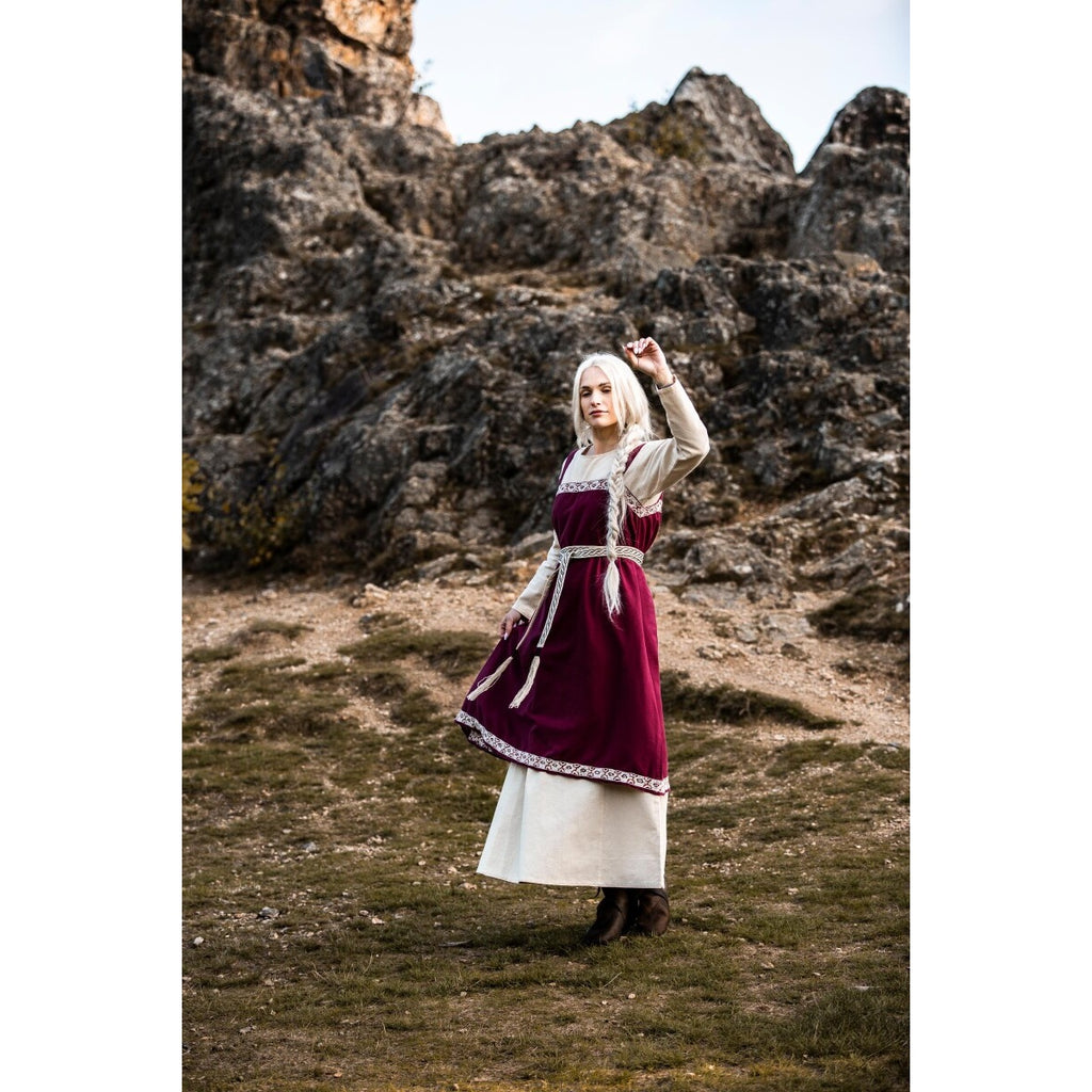 Produktbild Medeltida överklänning Halla röd