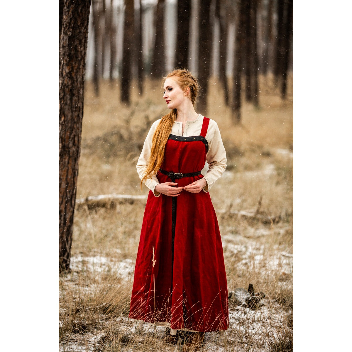 Produktbild Medeltida vikingaöverklänning Alena röd