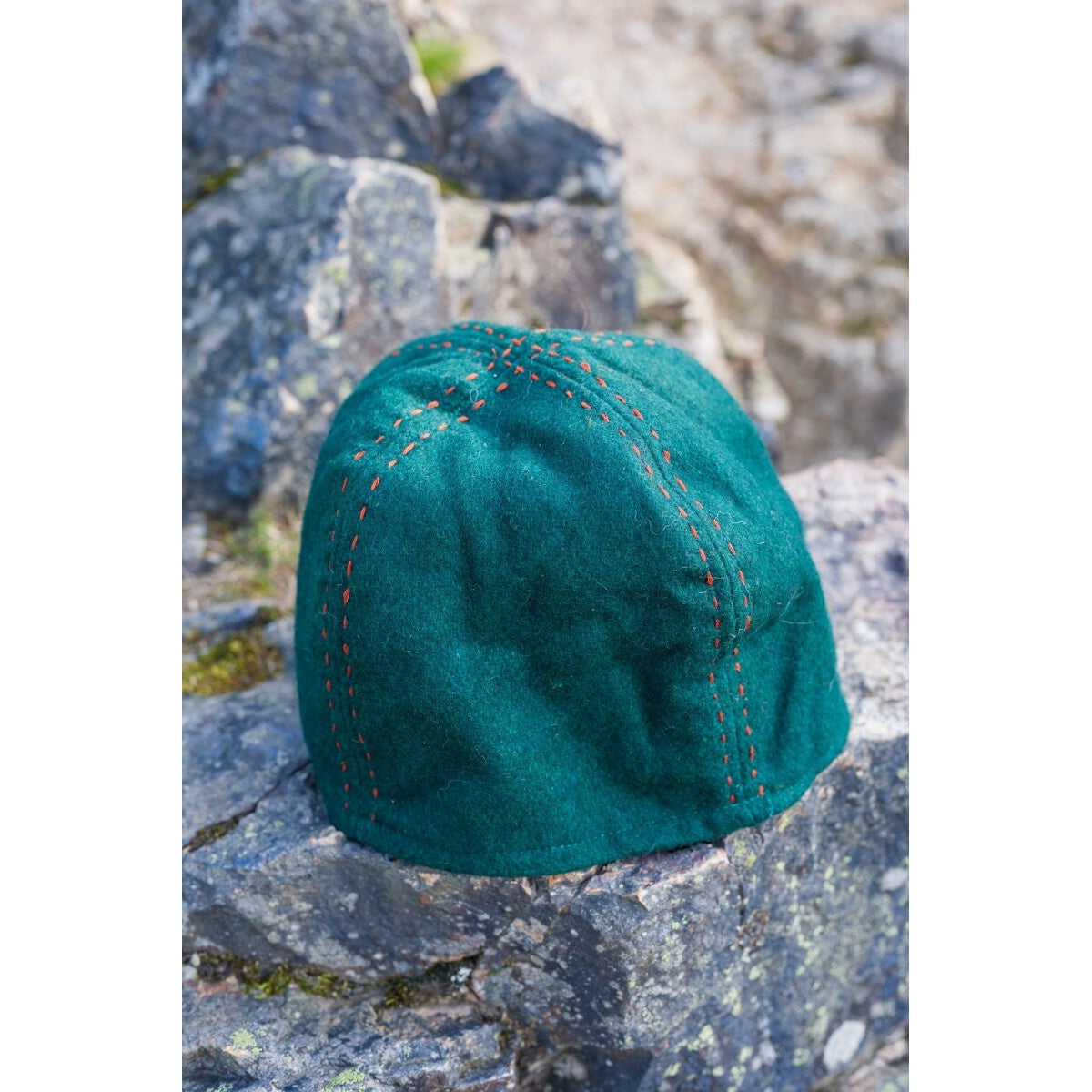 Produktbild Medeltida vikingamössa i ull Sjard grön