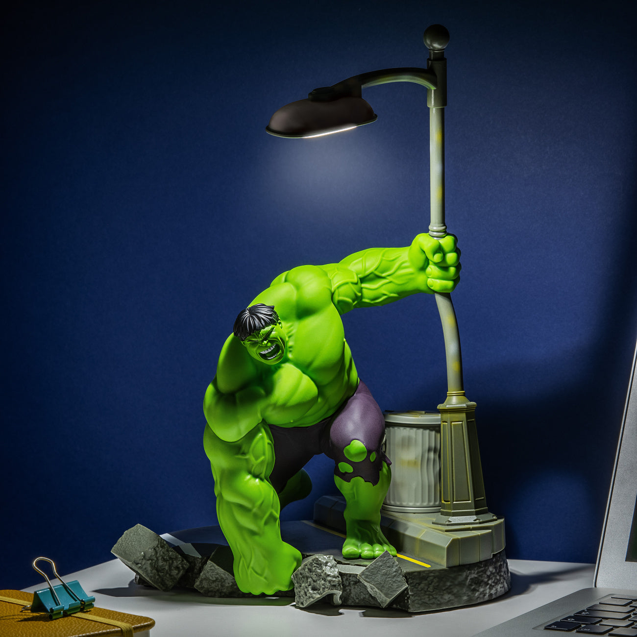 Product image Hulk - Table Lamp