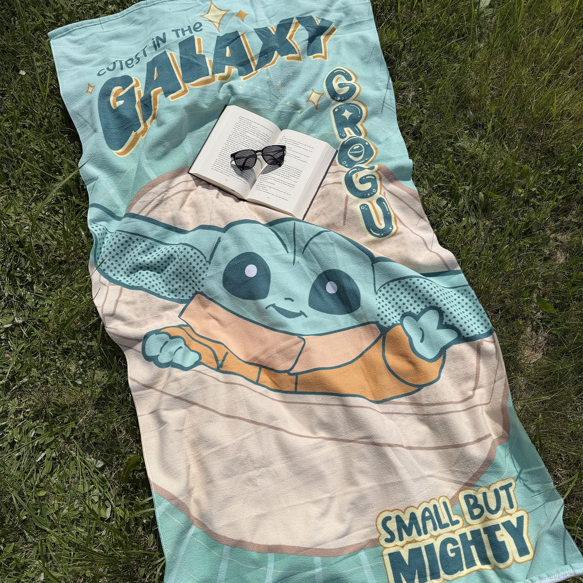 Produktbild Grogu Cutest in the Galaxy Strandhandduk - Star Wars The Mandalorian