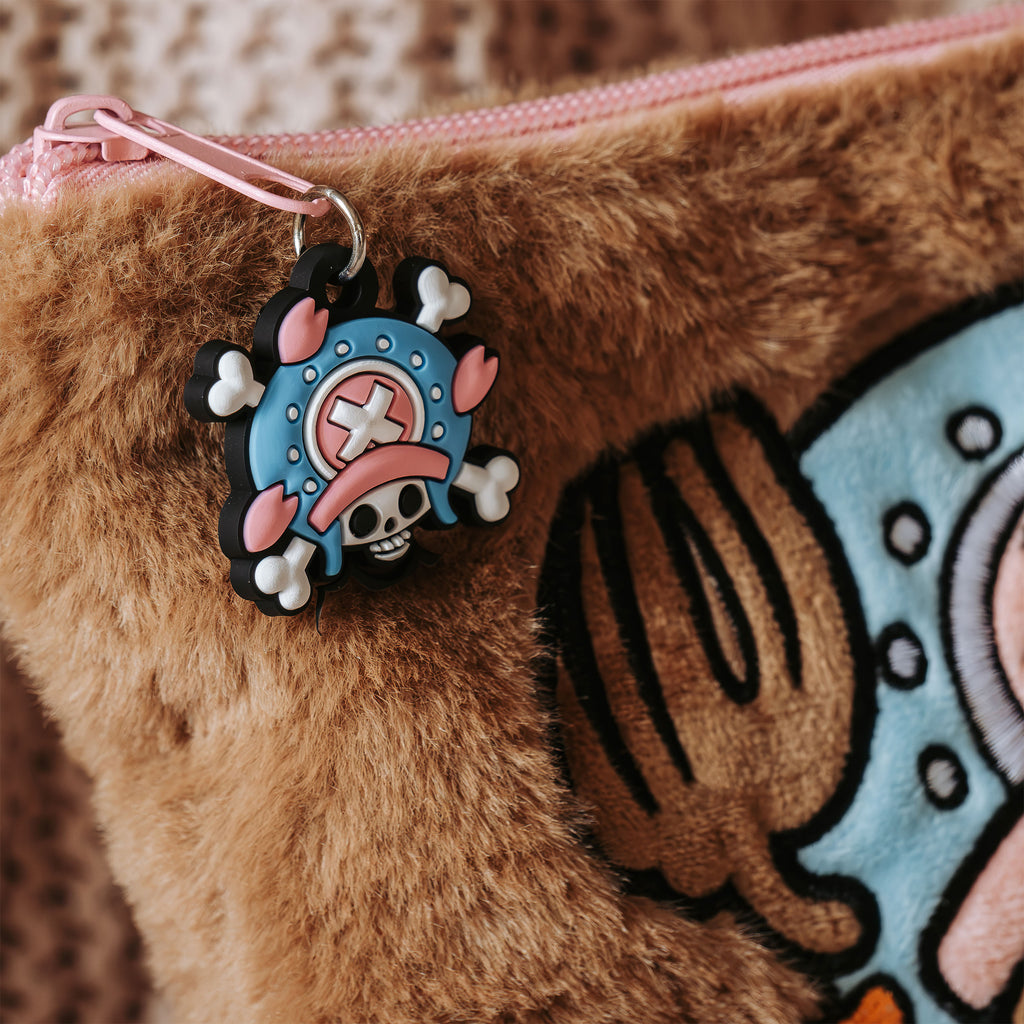 Produktbild One Piece - Chopper plysch necessär