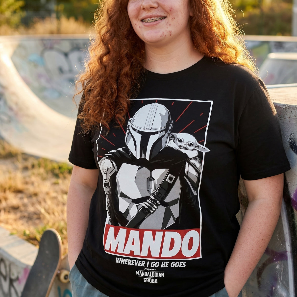 Produktbild Mando Wherever I Go He Goes T-shirt svart - Star Wars The Mandalorian