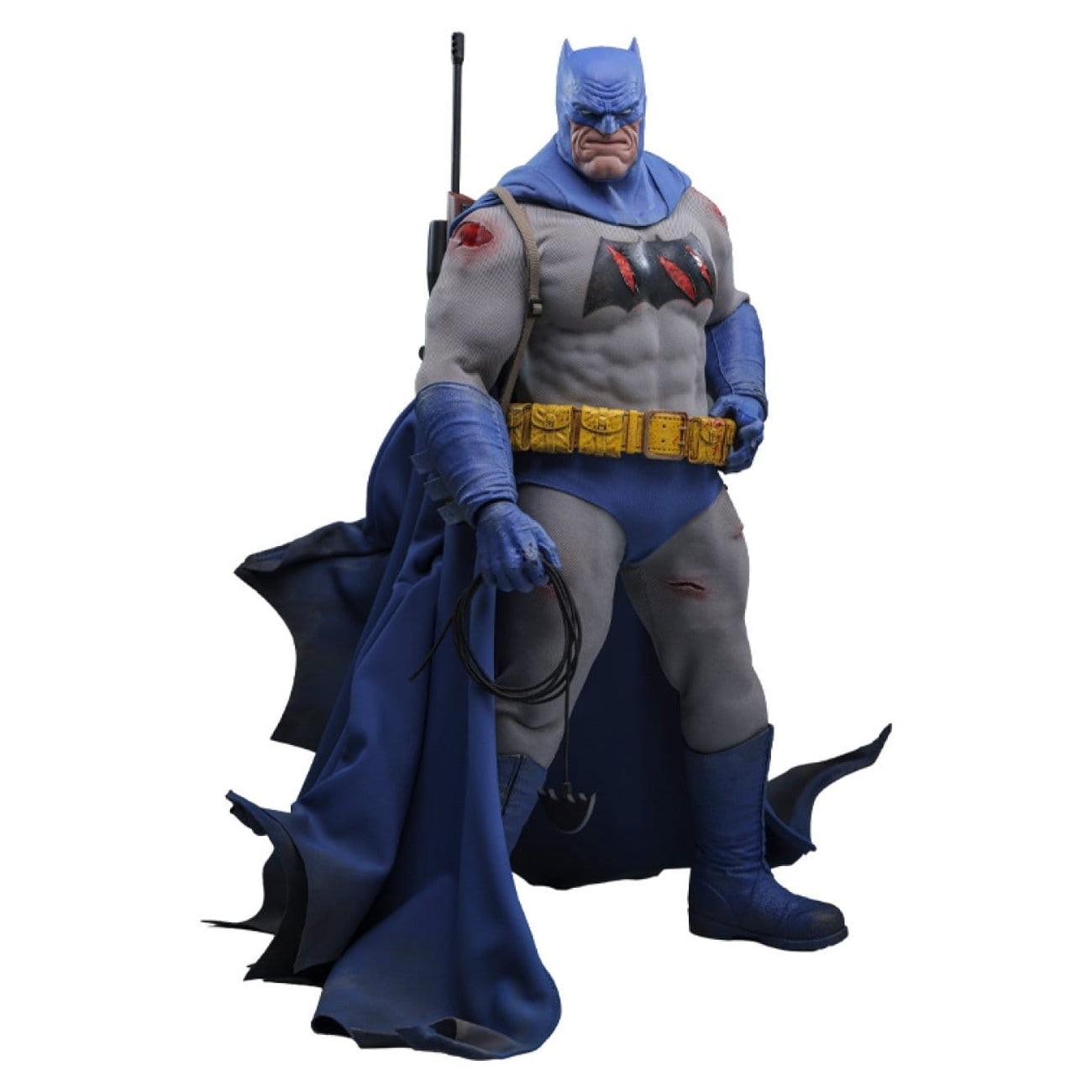Produktbild Batman: The Dark Knight Returns - Batman Masterpiece Actionfigur 1:6 Battle Damaged Version
