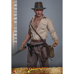 Produktbild Indiana Jones Masterpiece 1:6 Deluxe actionfigur - Indiana Jones