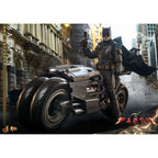 Produktbild The Flash – Batman & Batcycle Masterpiece 1:6 Actionfigursset