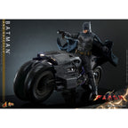 Produktbild The Flash – Batman & Batcycle Masterpiece 1:6 Actionfigursset