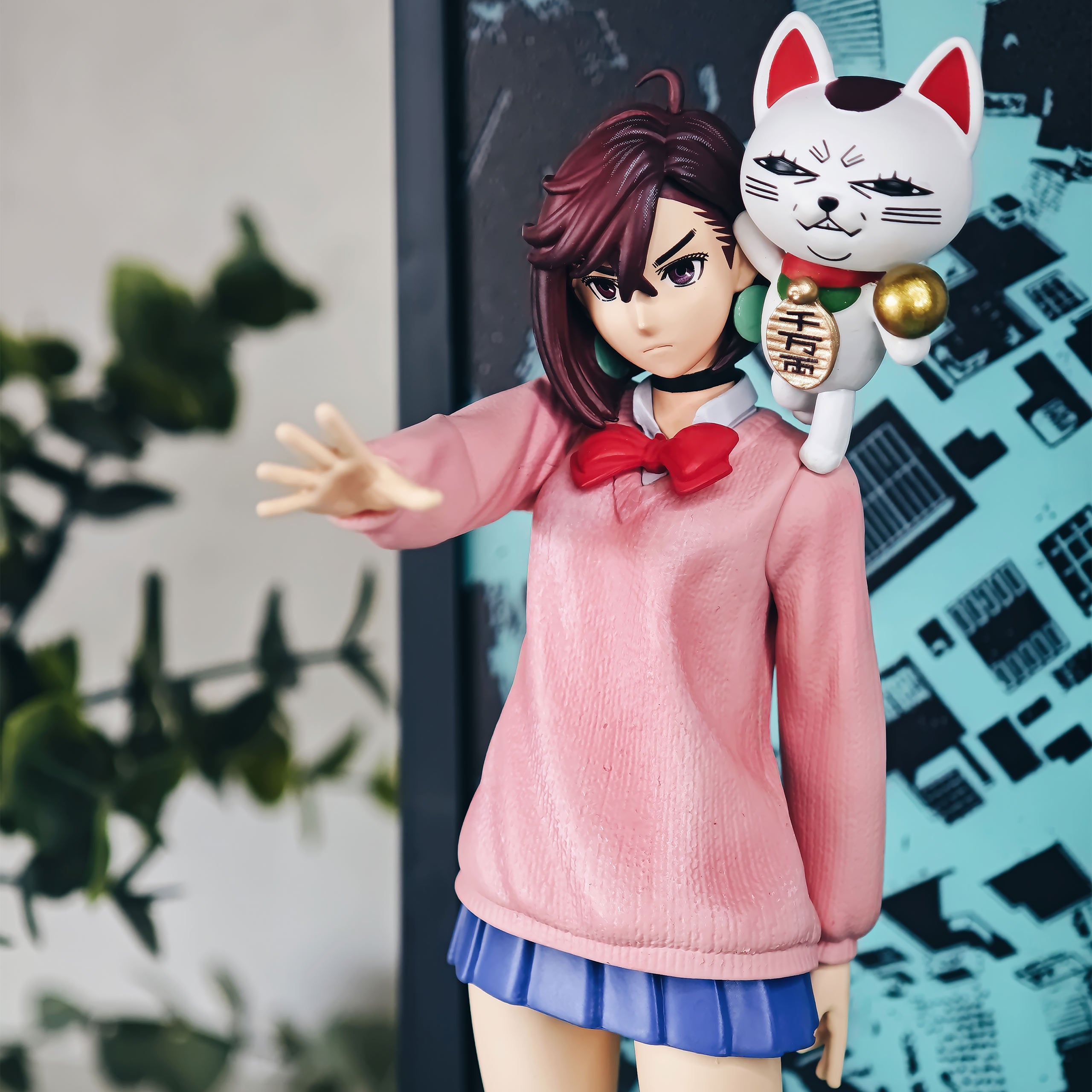Produktbild Dandadan - Momo Neon Figur 1:9