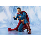 Produktbild Superman 2025 S.H.Figuarts Actionfigur - Superman