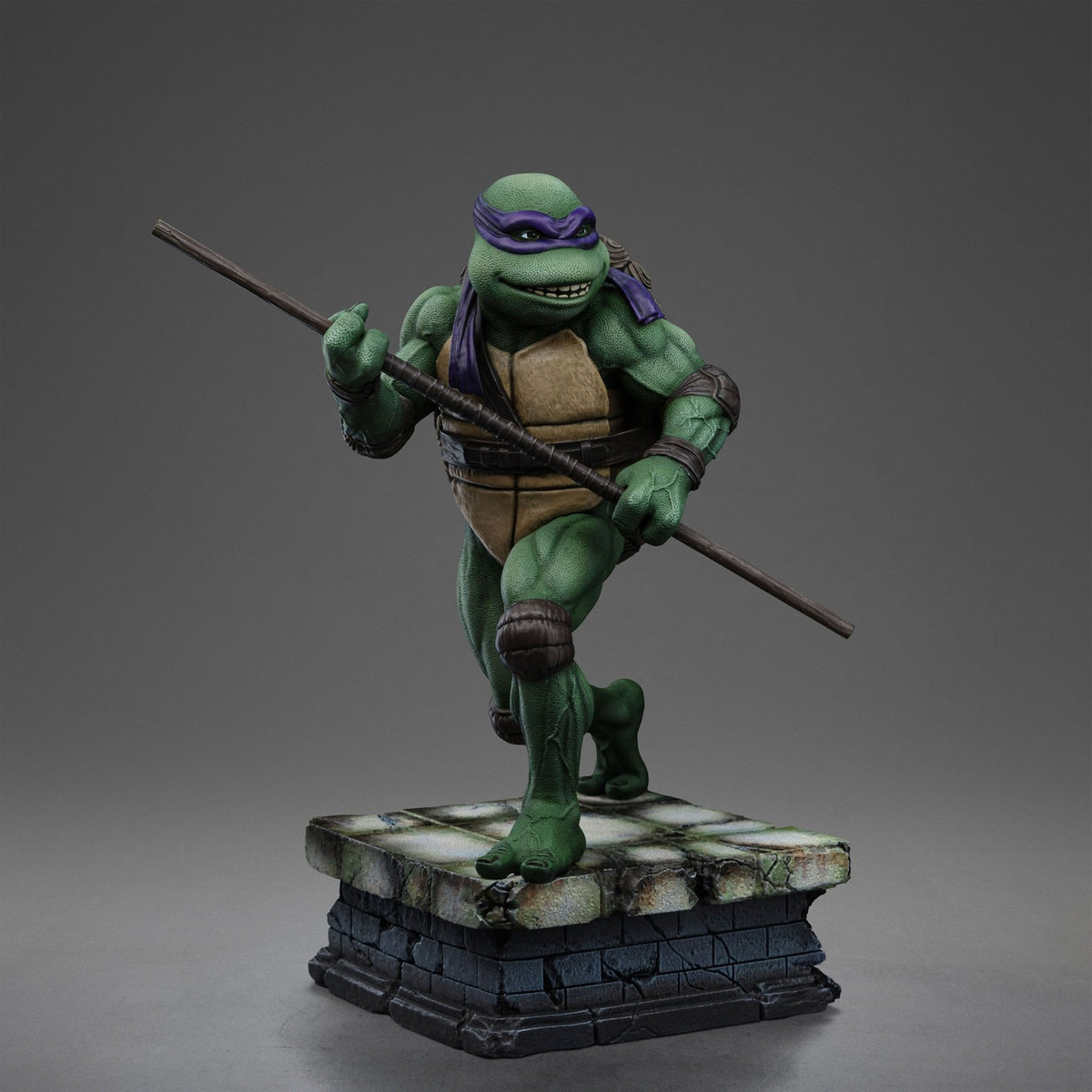 Produktbild Teenage Mutant Ninja Turtles Art Scale-staty 1/10 Donatello 18 cm
