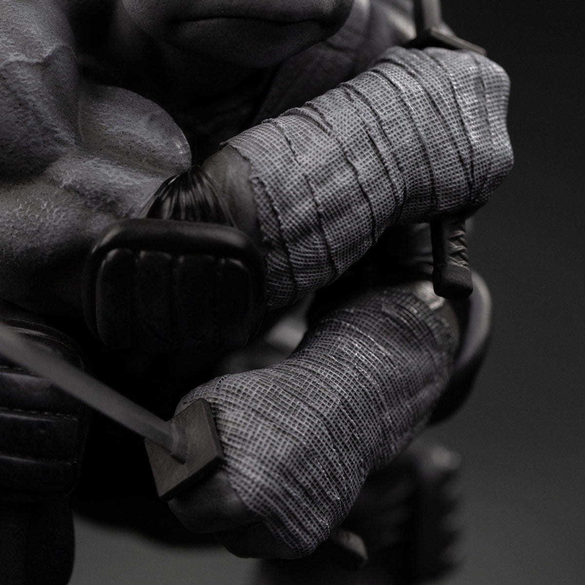 Product image Teenage Mutant Ninja Turtles Art Scale Statue 1/10 Leonardo Black and White Variant 26 cm heo exclusive