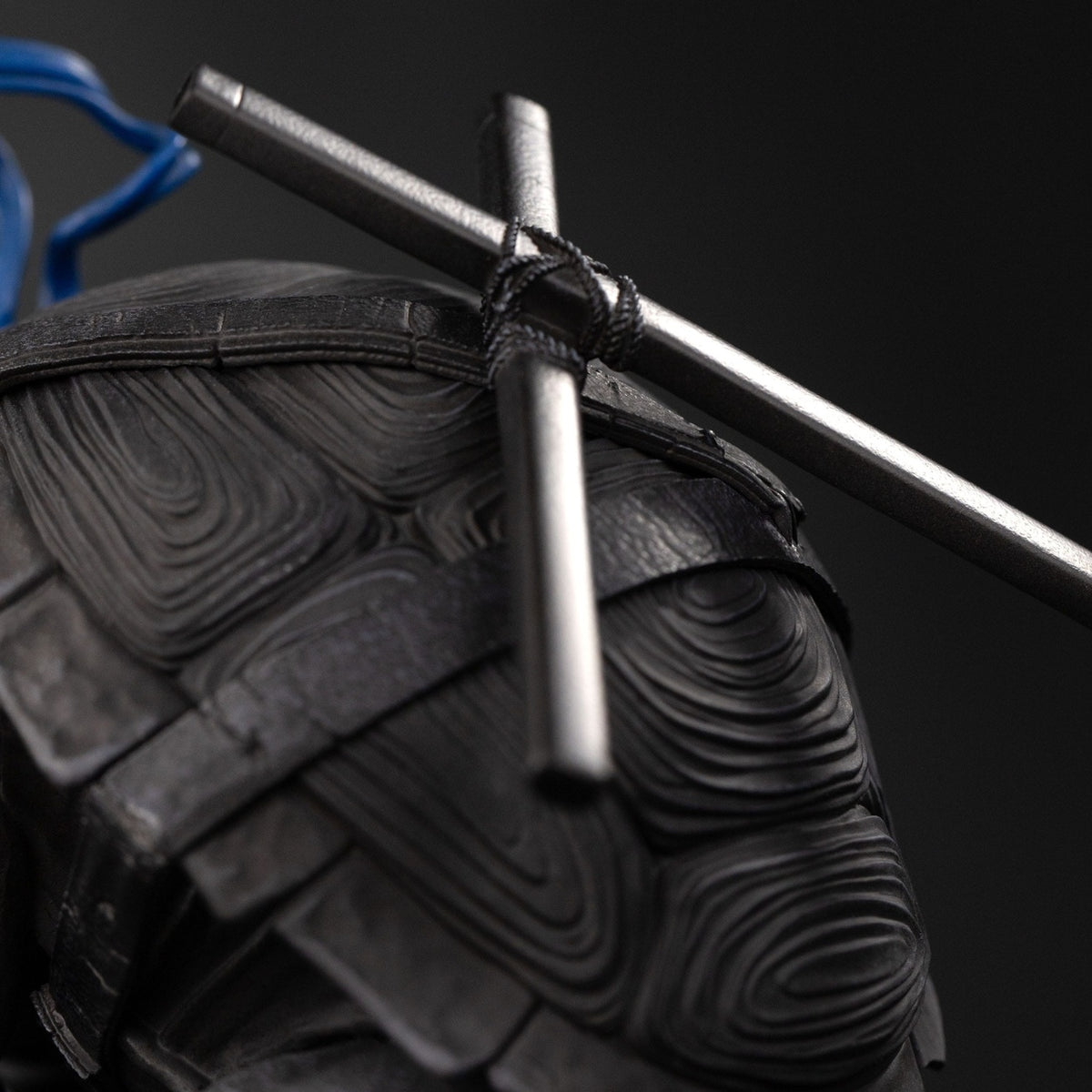 Produktbild Teenage Mutant Ninja Turtles Art Scale-staty 1/10 Leonardo Black and White Variant 26 cm heo exclusive