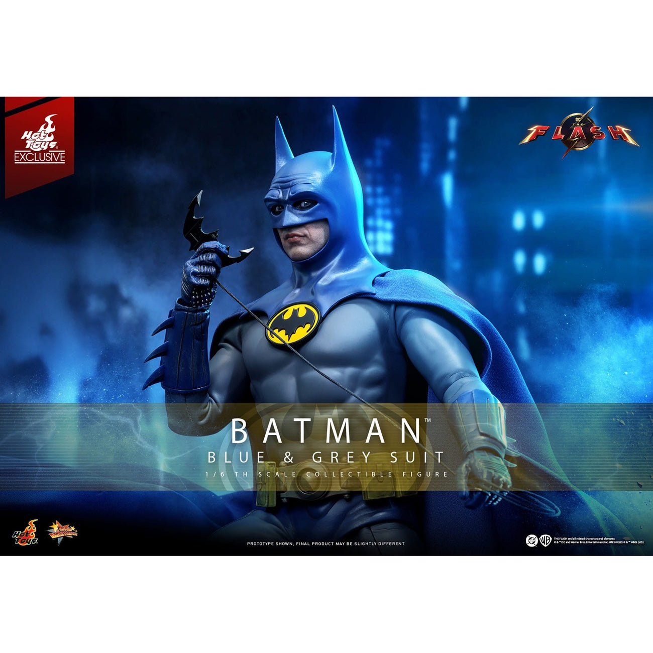 Produktbild The Flash Movie Masterpiece actionfigur 1/6 Batman (blå & grå dräkt) Limited Edition Hot Toys Exclusive 30 cm