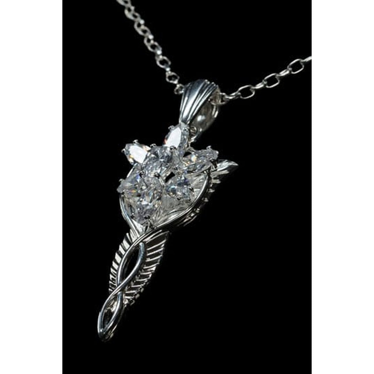 Produktbild Sagan om Ringen Arwens Aftonstjärna Hänge med kedja Replika Sterlingsilver