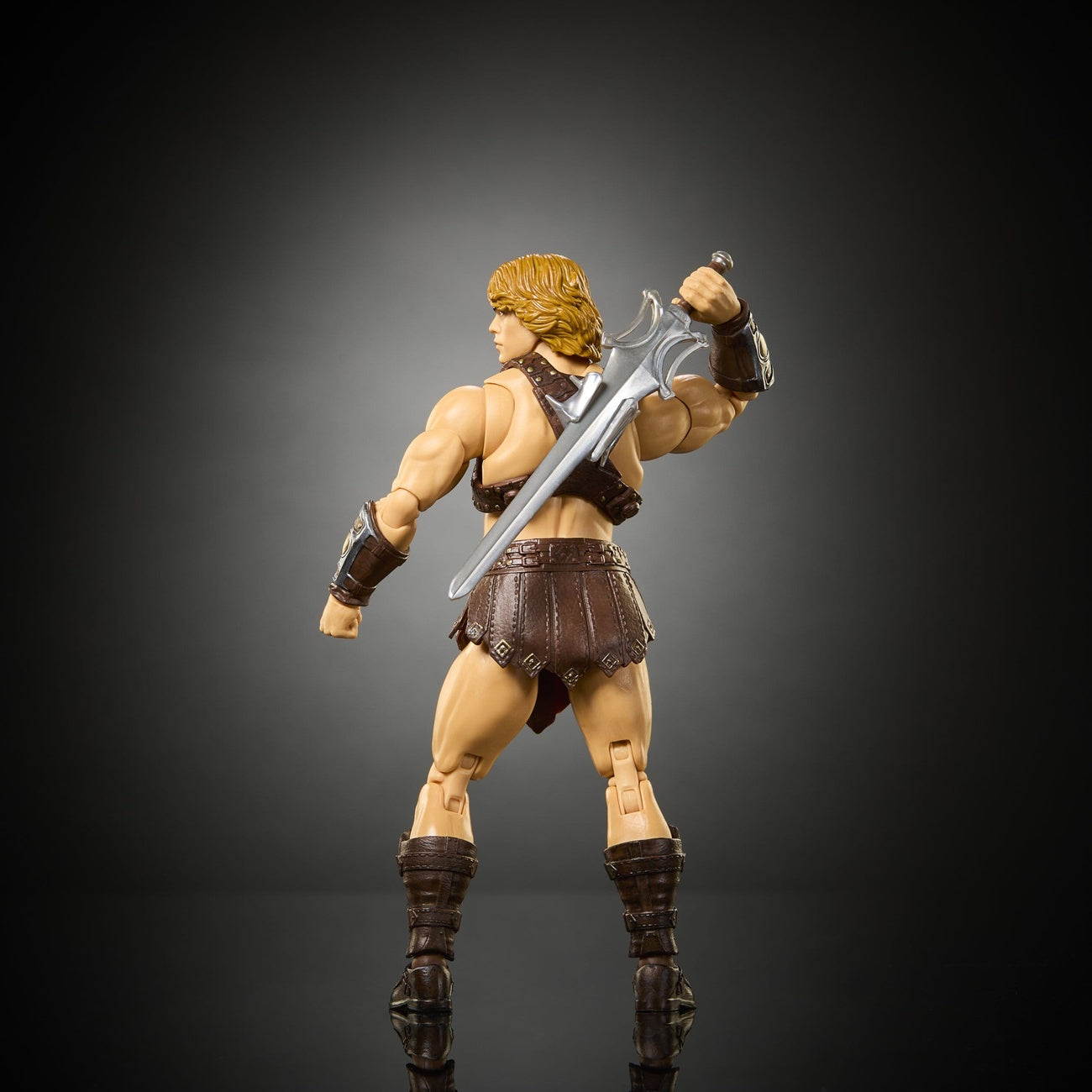 Produktbild Masters of the Universe 2026 Movie Chronicles actionfigur He-Man 18 cm