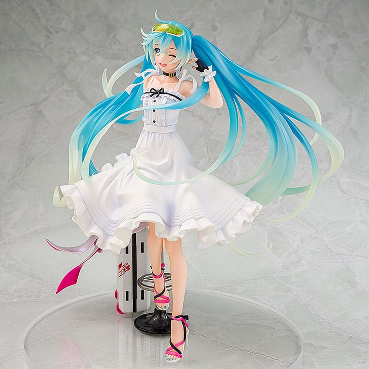 Produktbild Hatsune Miku GT Project Original PVC-staty 1/7 Vacation Style Ver. 24 cm