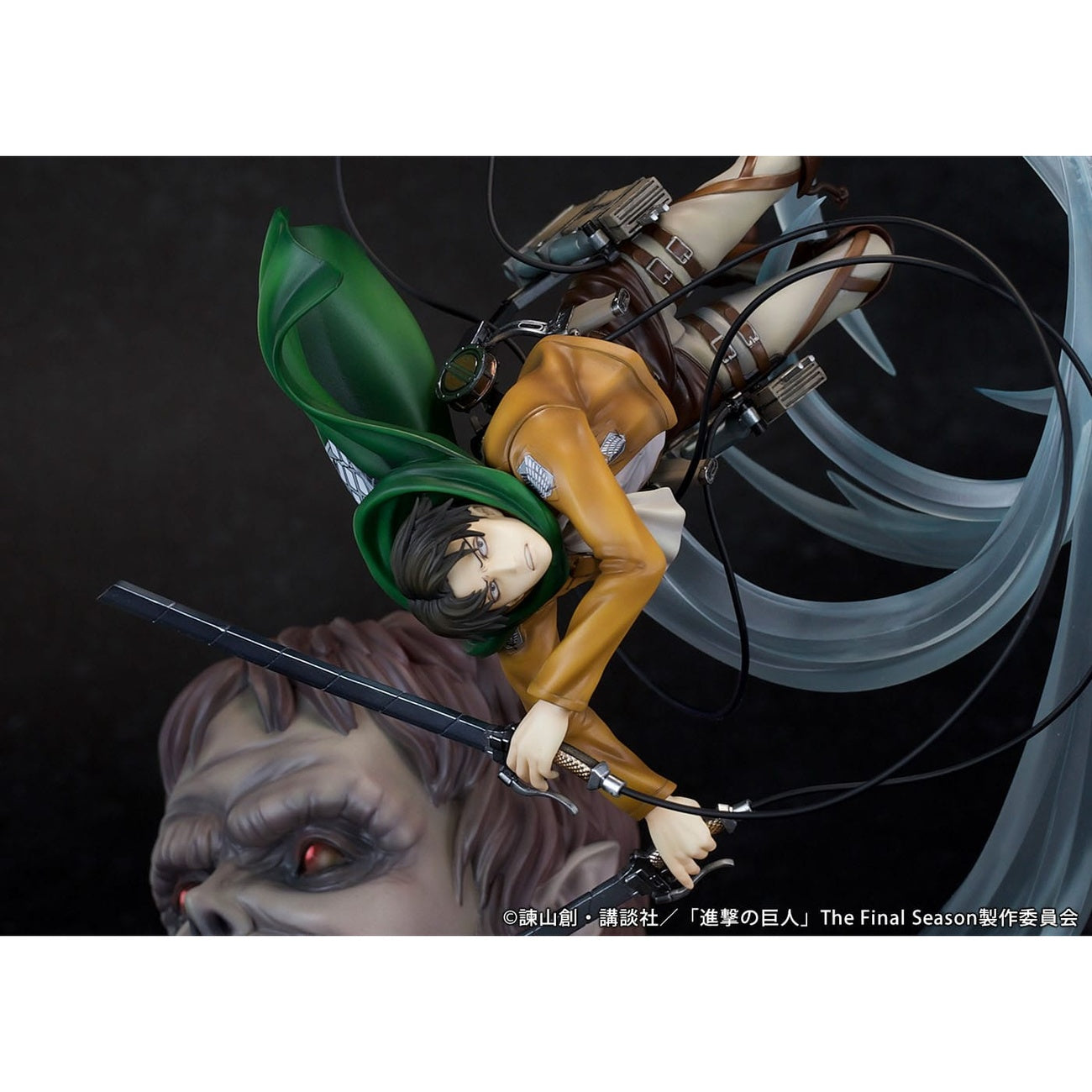 Produktbild Attack on Titan PVC-staty 1/7 Levi vs Besttitan Ver. 28 cm
