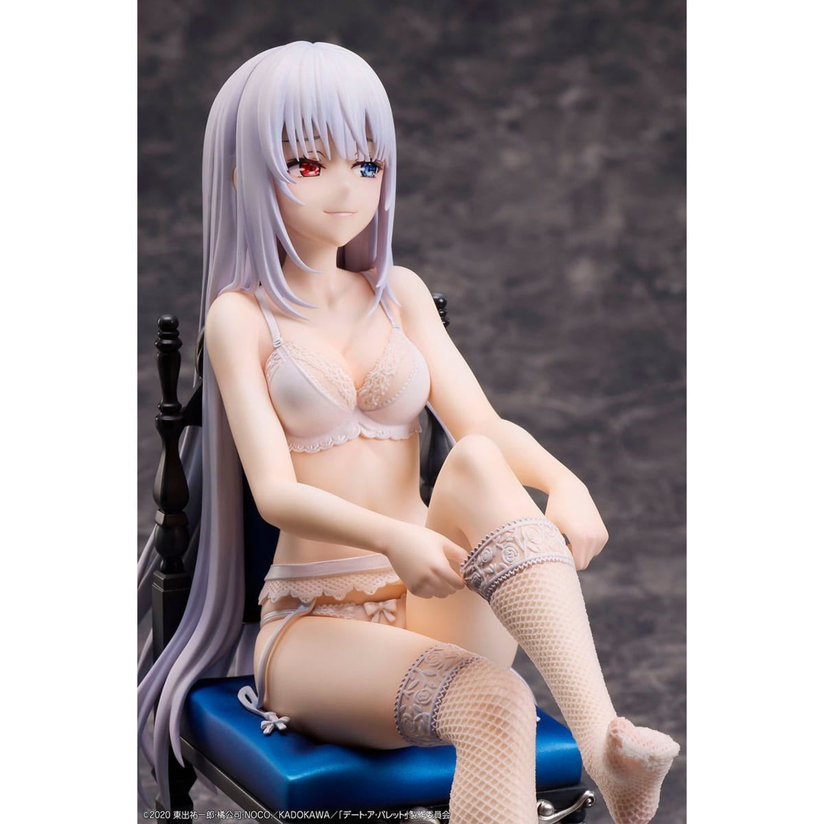 Produktbild Date a Bullet PVC-staty 1/7 White Queen 17 cm