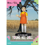 Produktbild Squid Game actionfigur med ljud Young Hee Doll 30 cm