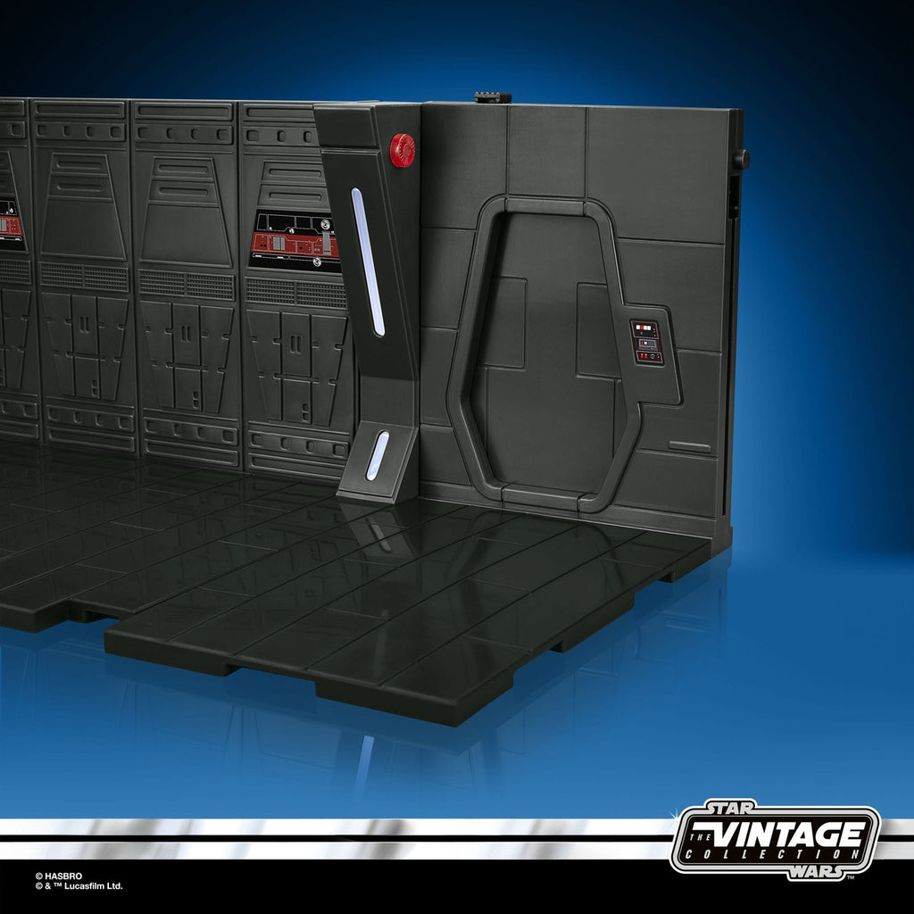 Produktbild Star Wars: The Mandalorian Vintage Collection Moff Gideons Imperial Light Cruiser Hallway med Mandalorian Privateer Act