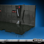 Produktbild Star Wars: The Mandalorian Vintage Collection Moff Gideons Imperial Light Cruiser Hallway med Mandalorian Privateer Act