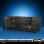 Produktbild Star Wars: The Mandalorian Vintage Collection Moff Gideons Imperial Light Cruiser Hallway med Mandalorian Privateer Act