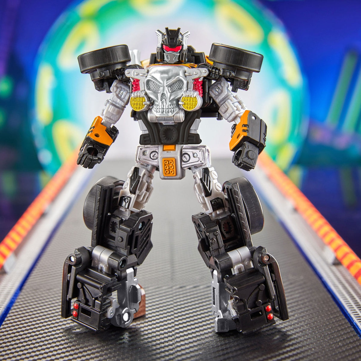 Produktbild Hot Wheels x Transformers actionfigur Bone Shaker 12 cm