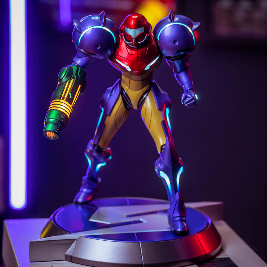 Produktbild Metroid Prime PVC-staty Samus Gravity Suit Collectors Edition 25 cm