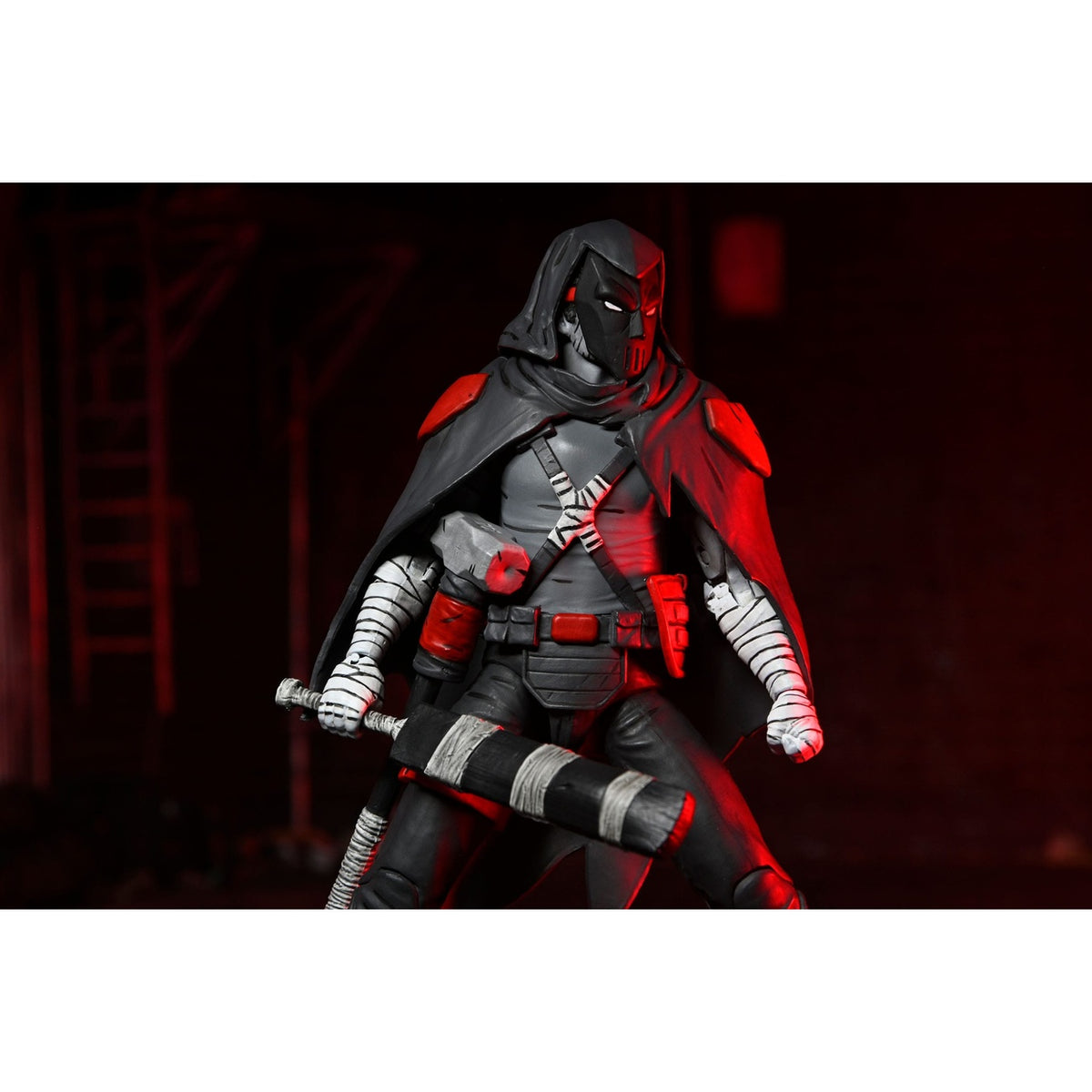 Produktbild Teenage Mutant Ninja Turtles (The Last Ronin The Lost Years) Actionfigur Casey (Nightwatcher) 18 cm