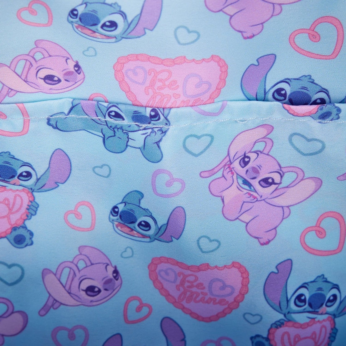 Produktbild Lilo & Stitch by Loungefly Mini Ryggsäck Be Mine